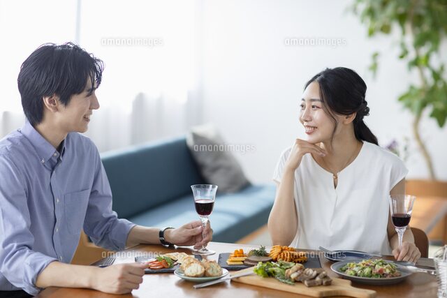 好きな人が近くにいる時　女性